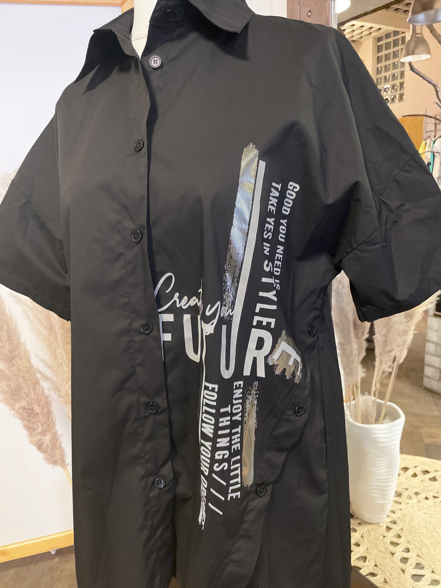 Bluse create your future schwarz