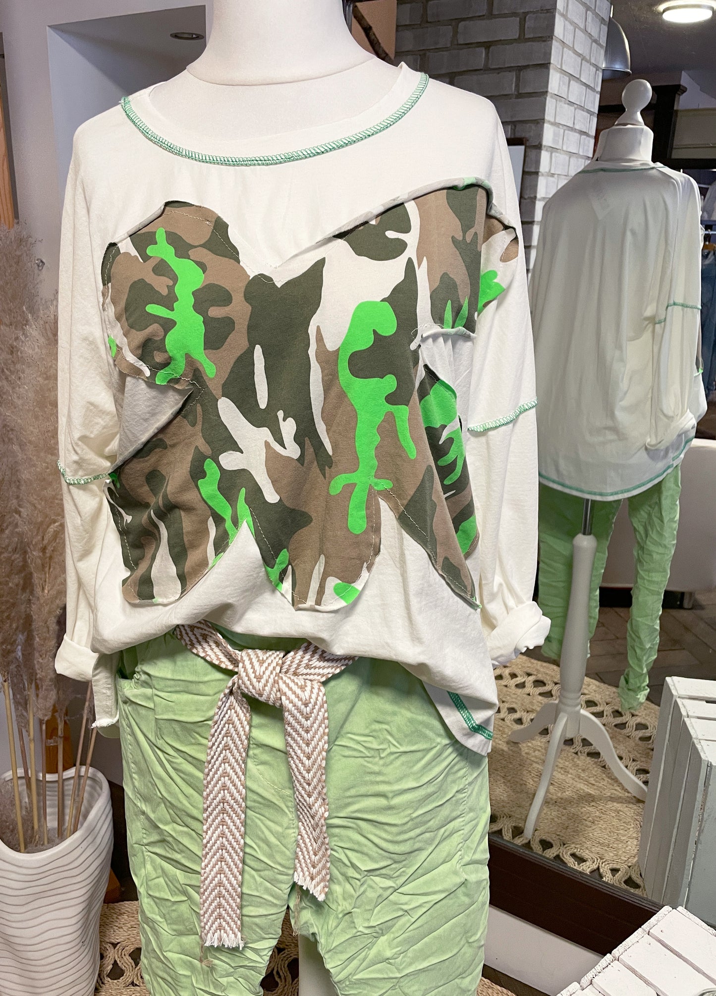 Longshirt CAMOUFLAGE grün